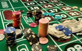Mobile Lucky Dice browsing on 5666bet apk for adult Bangladesh users